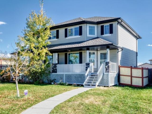 House for sale in Corinthia Park, City of Leduc