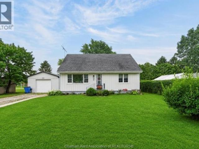 House for sale in Chatham–kent, Ontario