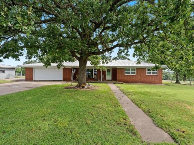 Farm for sale in Welch, Oklahoma