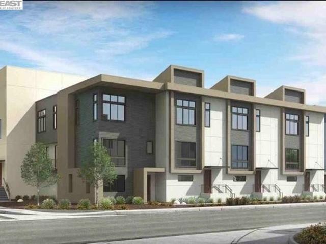 Townhouse for sale in Fremont, California