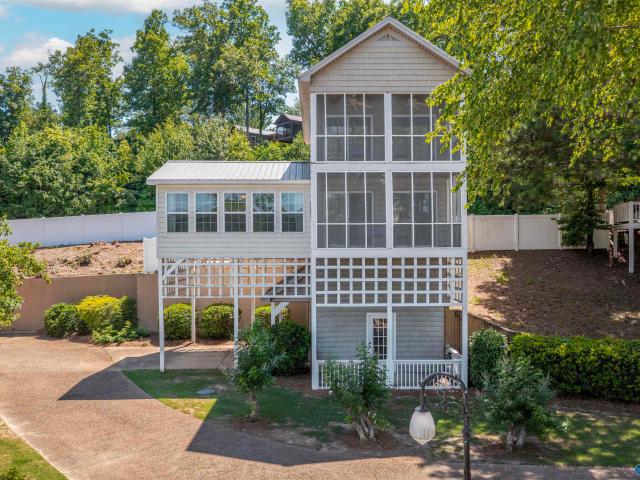 House for sale in Leesburg, Alabama