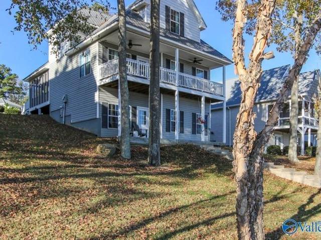 House for sale in Leesburg, Alabama