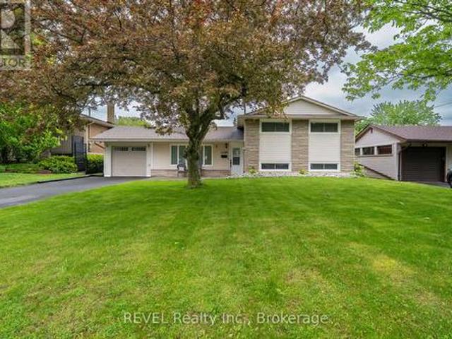 House for sale in Niagara, Ontario