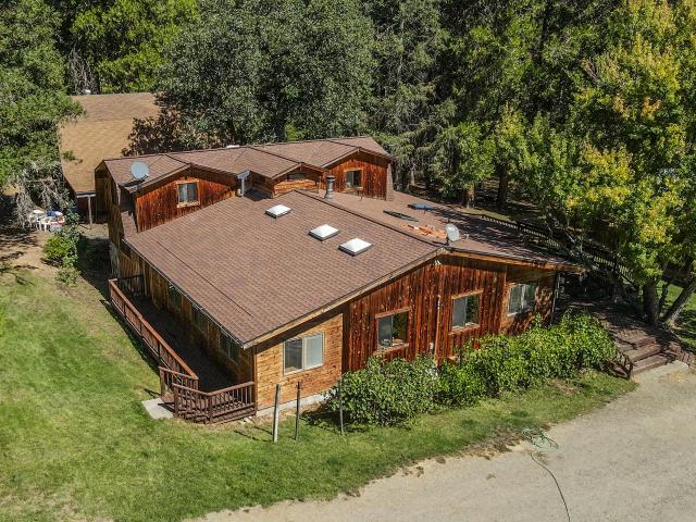 House for sale in Lewiston, California