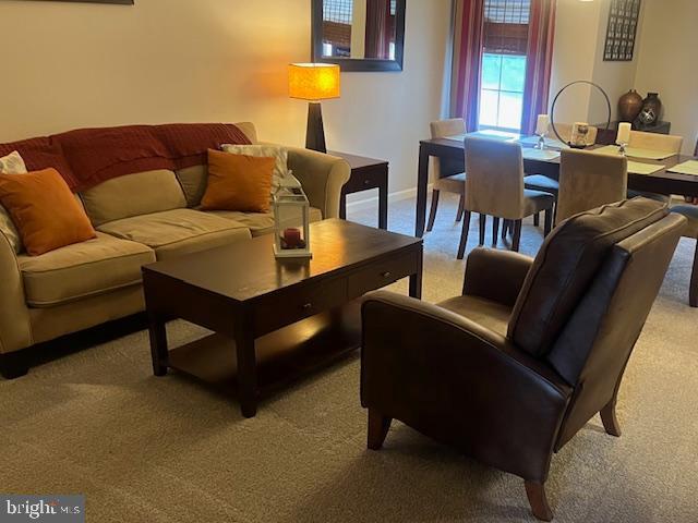 Condo for sale in Hampstead