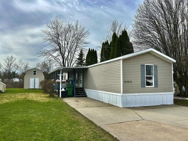 House for sale in Comstock Park, Michigan