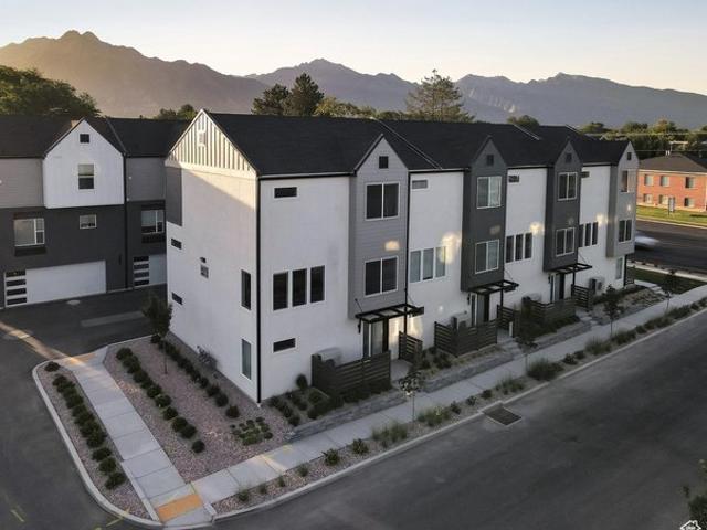 Townhouse for sale in Millcreek, Utah