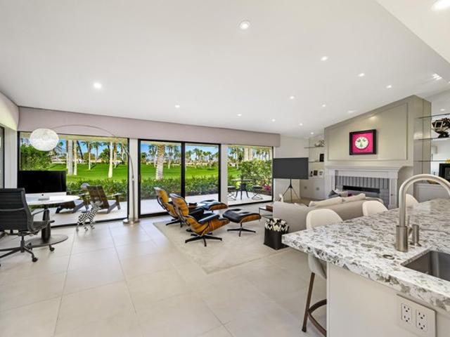 Condo for sale in Indian Wells, California