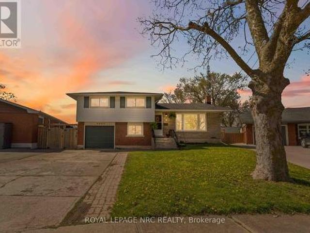 House for sale in Niagara, Ontario