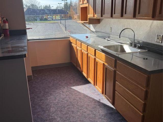 Commercial for sale in Flint
