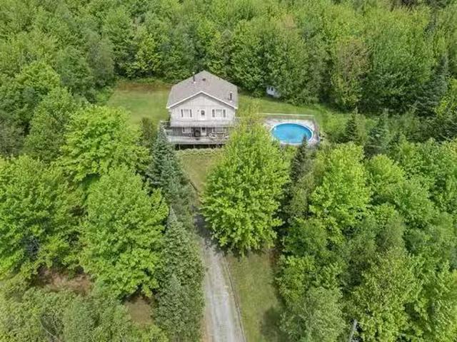 House for sale in Memphrémagog, Quebec