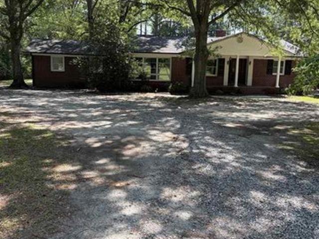 House for sale in Chesterfield, South Carolina