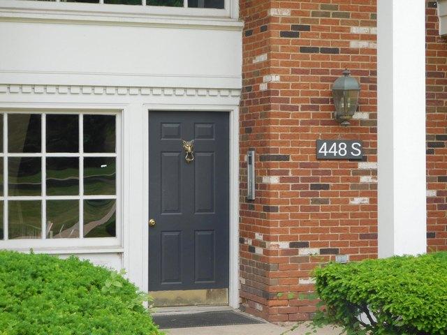 Condo for sale in Bloomfield Hills, Michigan