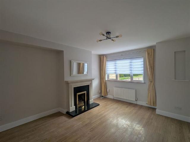 House to rent in Bluebell, North Tipperary