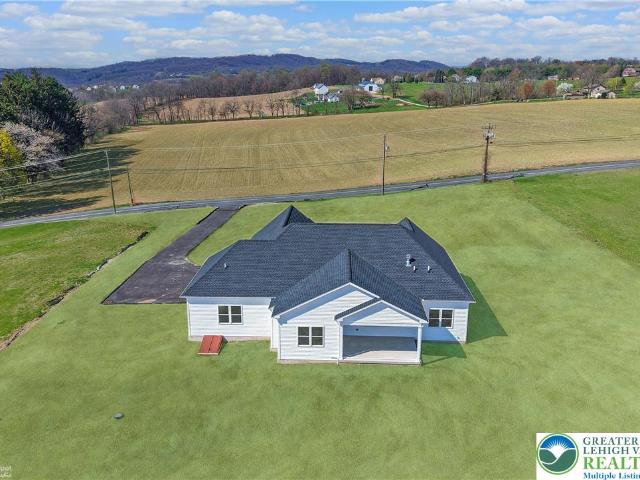 House for sale in Danielsville, Pennsylvania