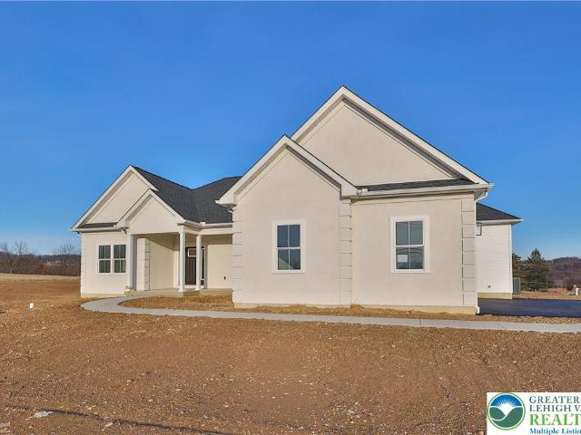 House for sale in Danielsville, Pennsylvania