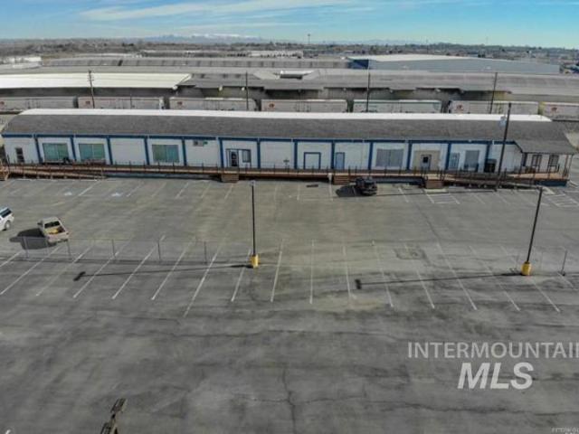 Commercial for sale in Oregonia