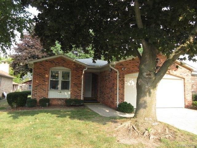 Condo for sale in Grand Blanc, Michigan
