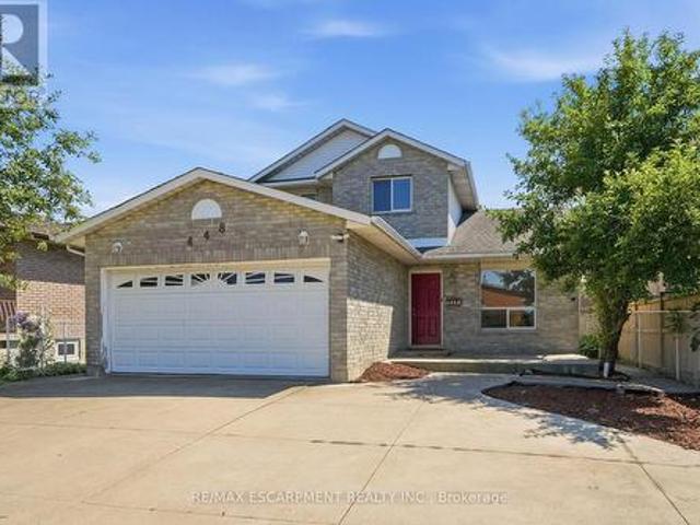 House for sale in Ancaster, Ontario