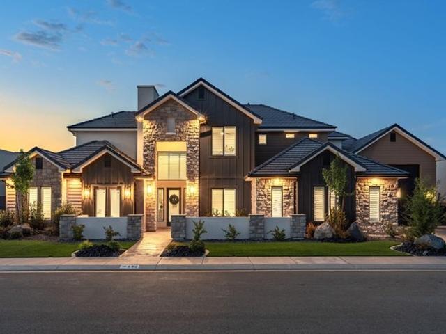 House for sale in Washington, Utah