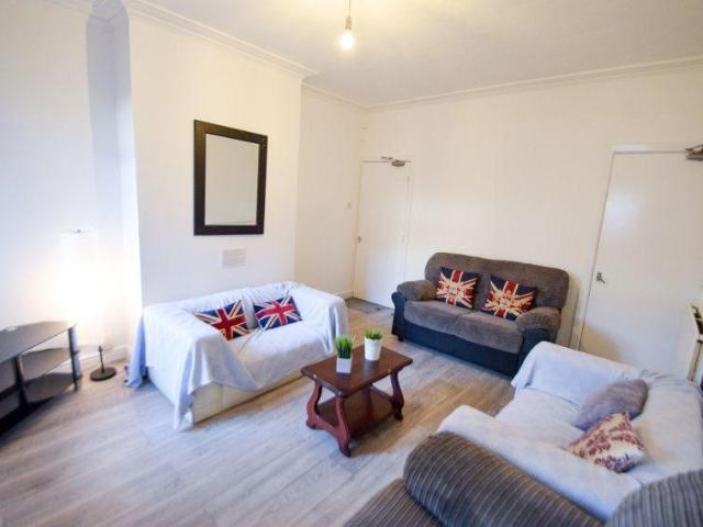 House for rent in Sharrow Vale, Isle Of Man