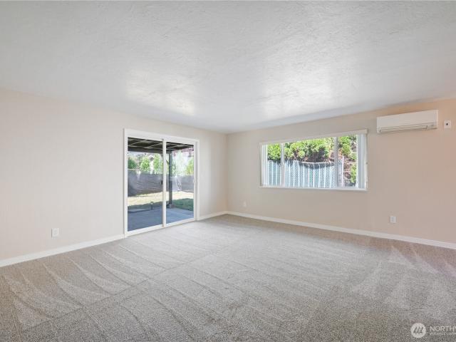 House for sale in Longview, Washington