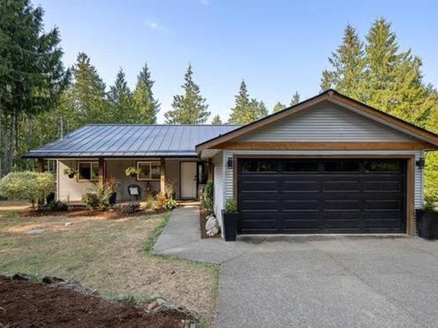 House for sale in Courtenay, British Columbia