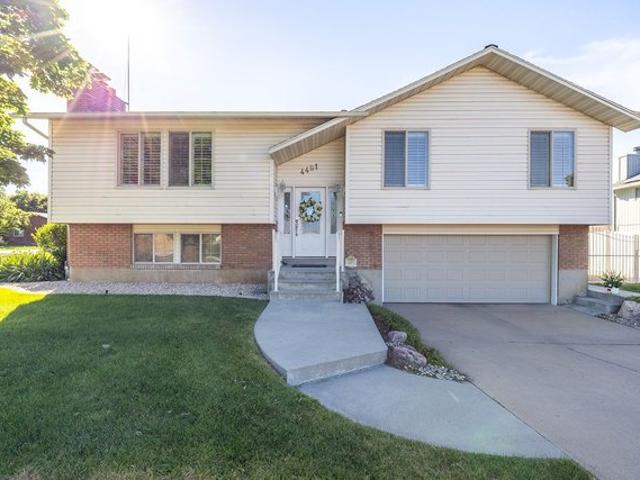 House for sale in Roy, Utah