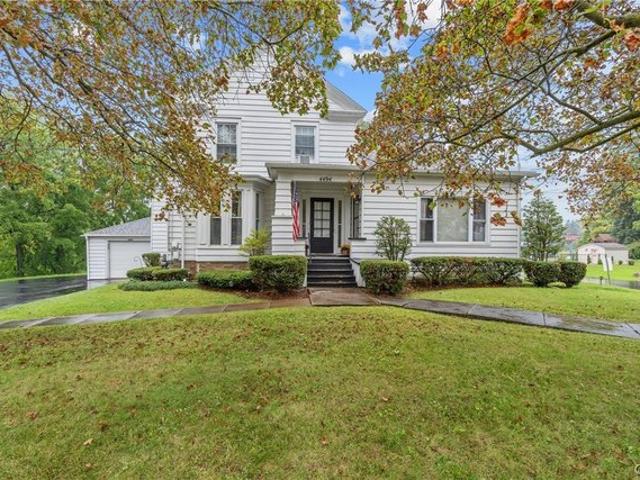 House for sale in Oneida, New York