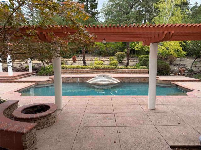 House for sale in Blackhawk, Camino Tassajara