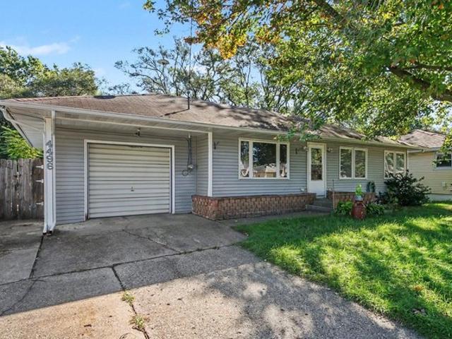 House for sale in Kentwood, Kent County