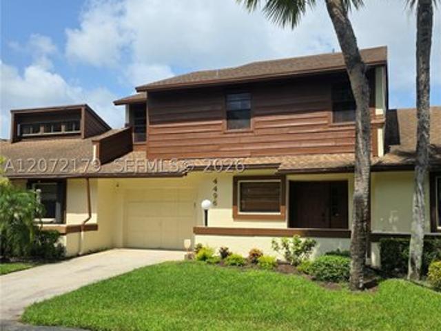 Townhouse for sale in Florida