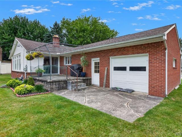 House for sale in Clarence, New York