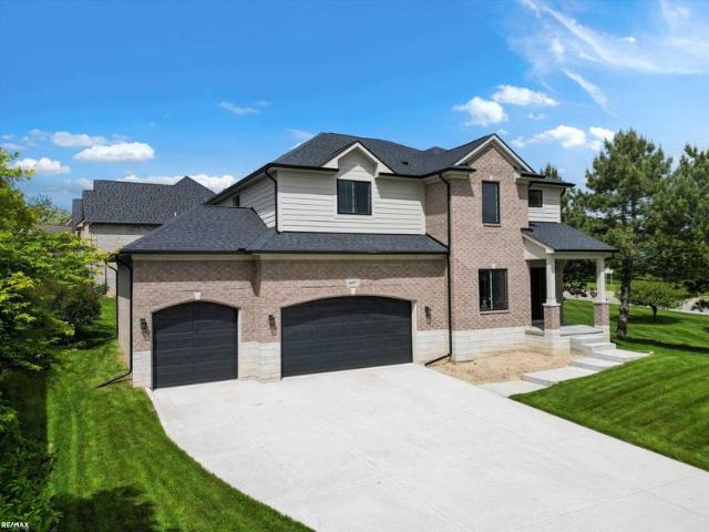 House for sale in Auburn Hills