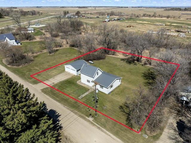 House for sale in Willow City, North Dakota