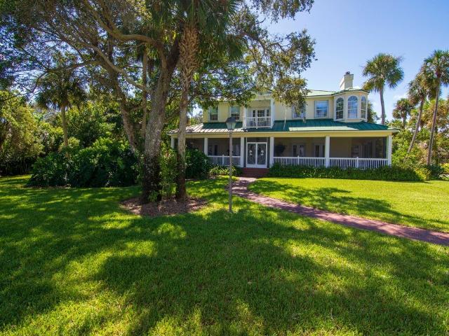 Duplex for rent in Sebastian Duplex for rent in Sebastian