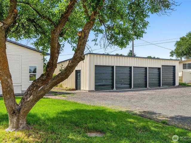 House for sale in Wilbur
