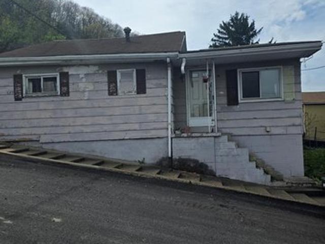 House for sale in Brooke, West Virginia
