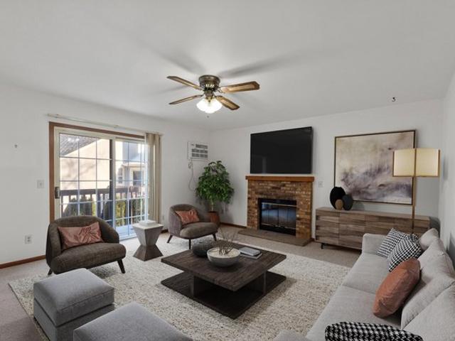 Condo for sale in Slinger, Wisconsin