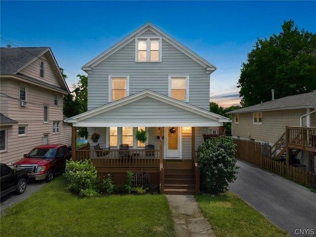 House for sale in Syracuse, New York