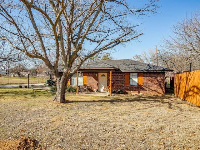 House for sale in Wise, Texas