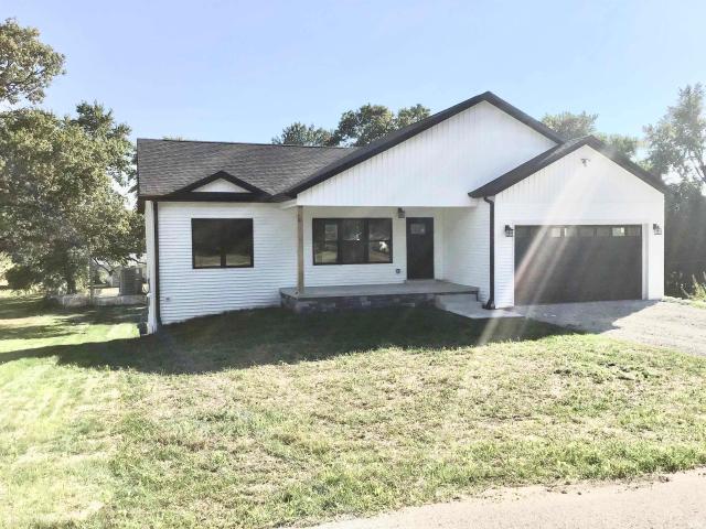 House for sale in Winamac, Indiana
