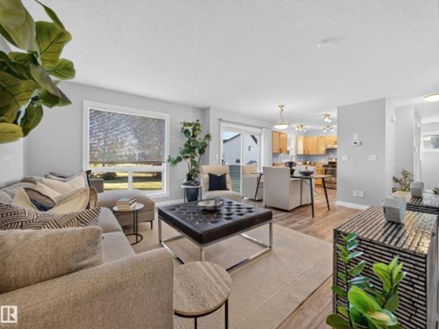 Townhouse for sale in Heritage Point, Edmonton