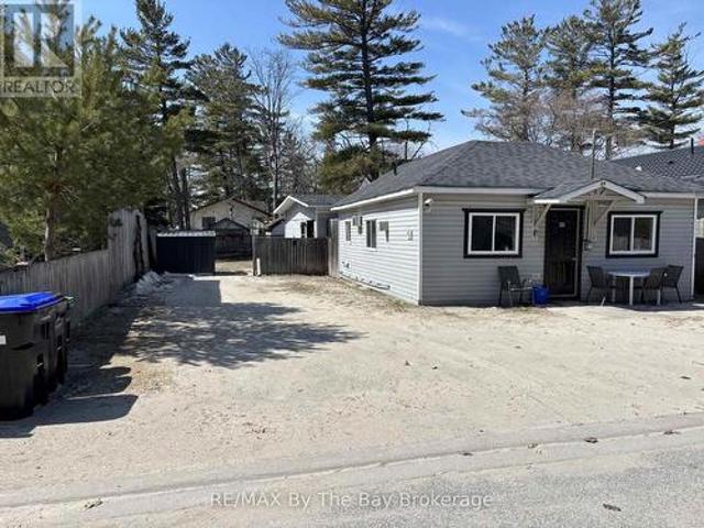 Commercial for sale in Wasaga Beach, Ontario