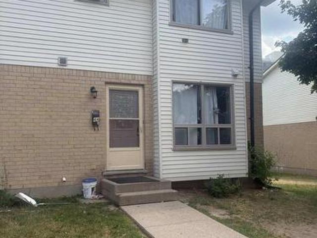 Townhouse for sale in Arva, Ontario