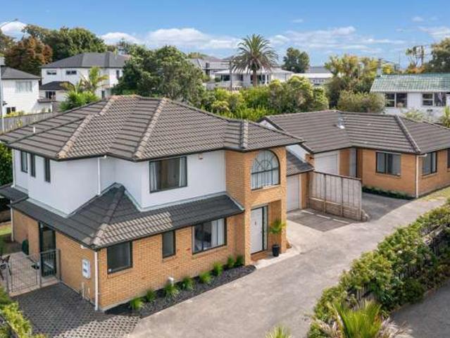 House for sale in Whangaparaoa