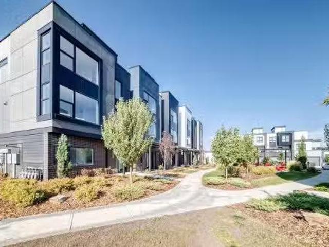 Condo for sale in Saint Albert, Alberta