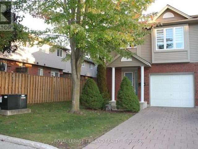 Townhouse for rent in London, Southwestern Ontario