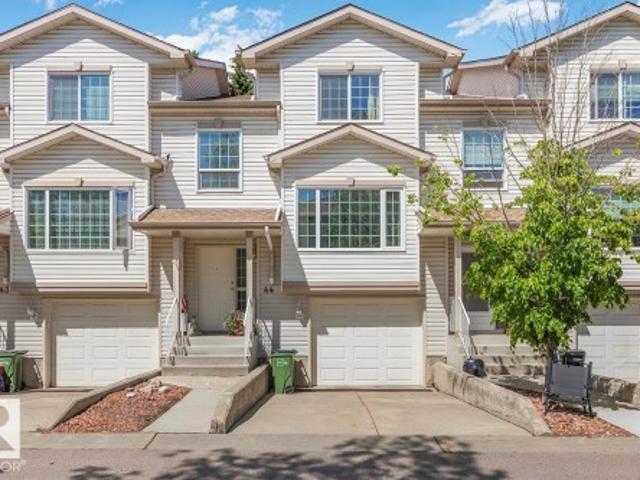 Townhouse for sale in Wedgewood, Alberta