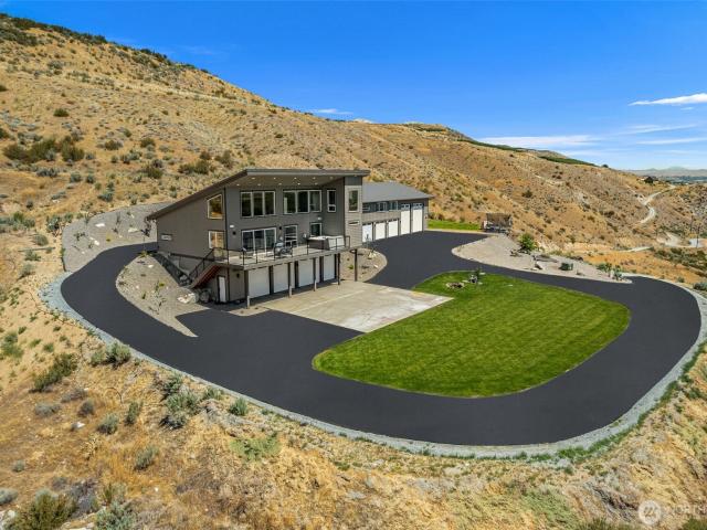 House for sale in Pateros, Washington